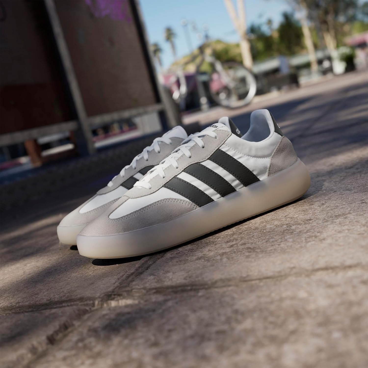 کفش ورزشی مردانه adidas مدل Barreda Decode کفش ورزشی مردانه adidas مدل Barreda Decode