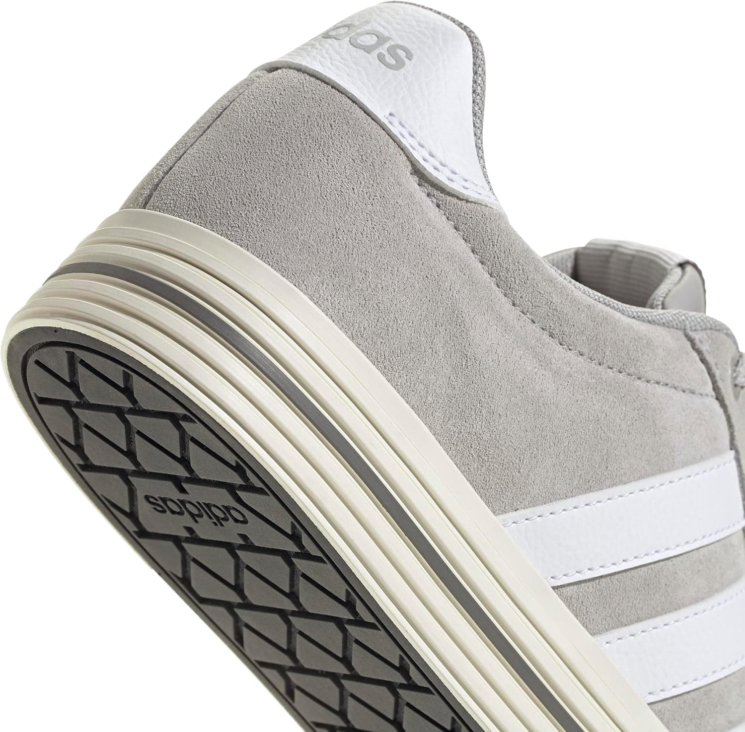 کفش یونیسکس adidas مدل Daily 4.0 ساق کوتاه غیرفوتبالی کفش یونیسکس adidas مدل Daily 4.0 ساق کوتاه غیرفوتبالی