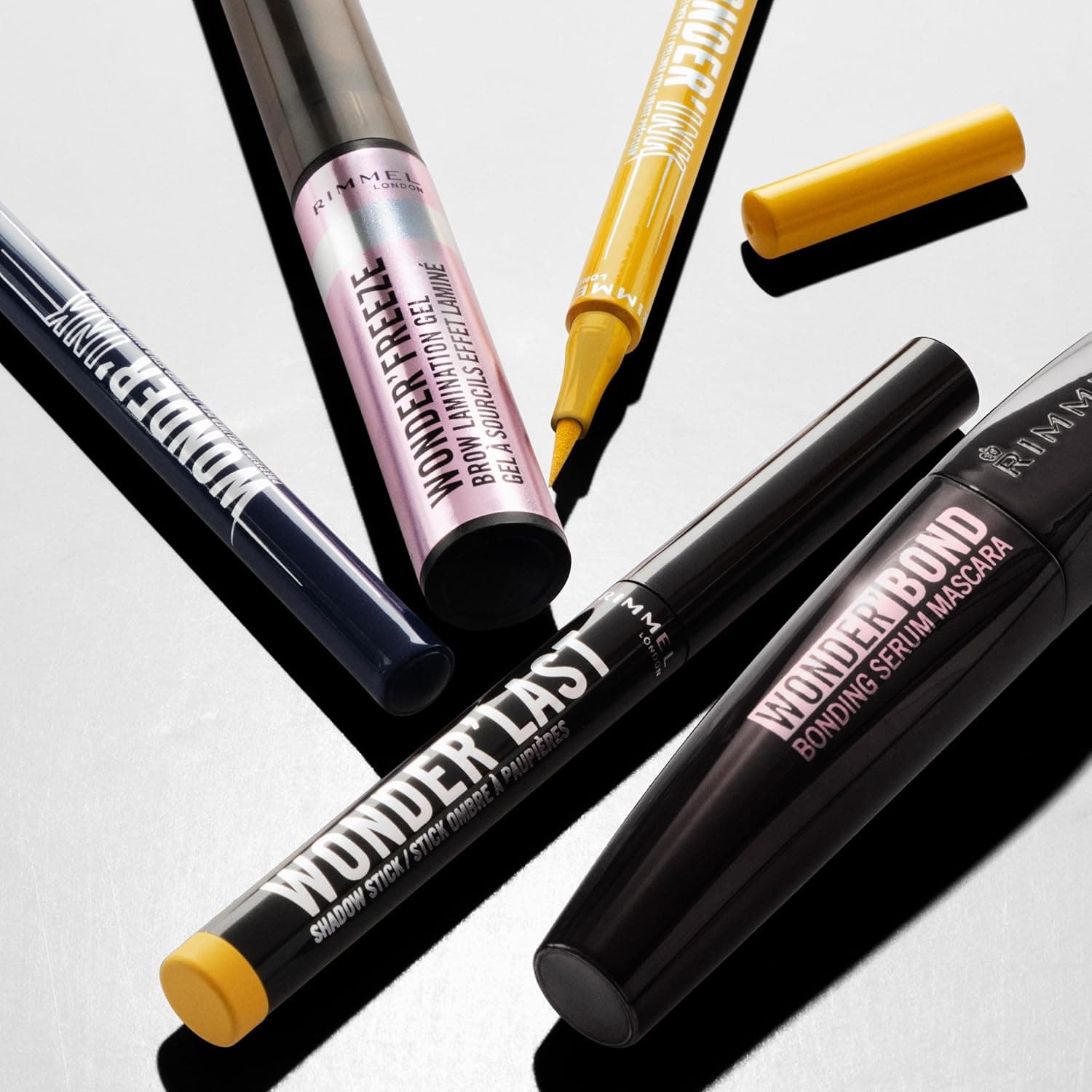 خط چشم Rimmel Wonder'Ink قهوهای شاهبلوطی ادویهای مدل 002 خط چشم Rimmel Wonder'Ink قهوهای شاهبلوطی ادویهای مدل 002