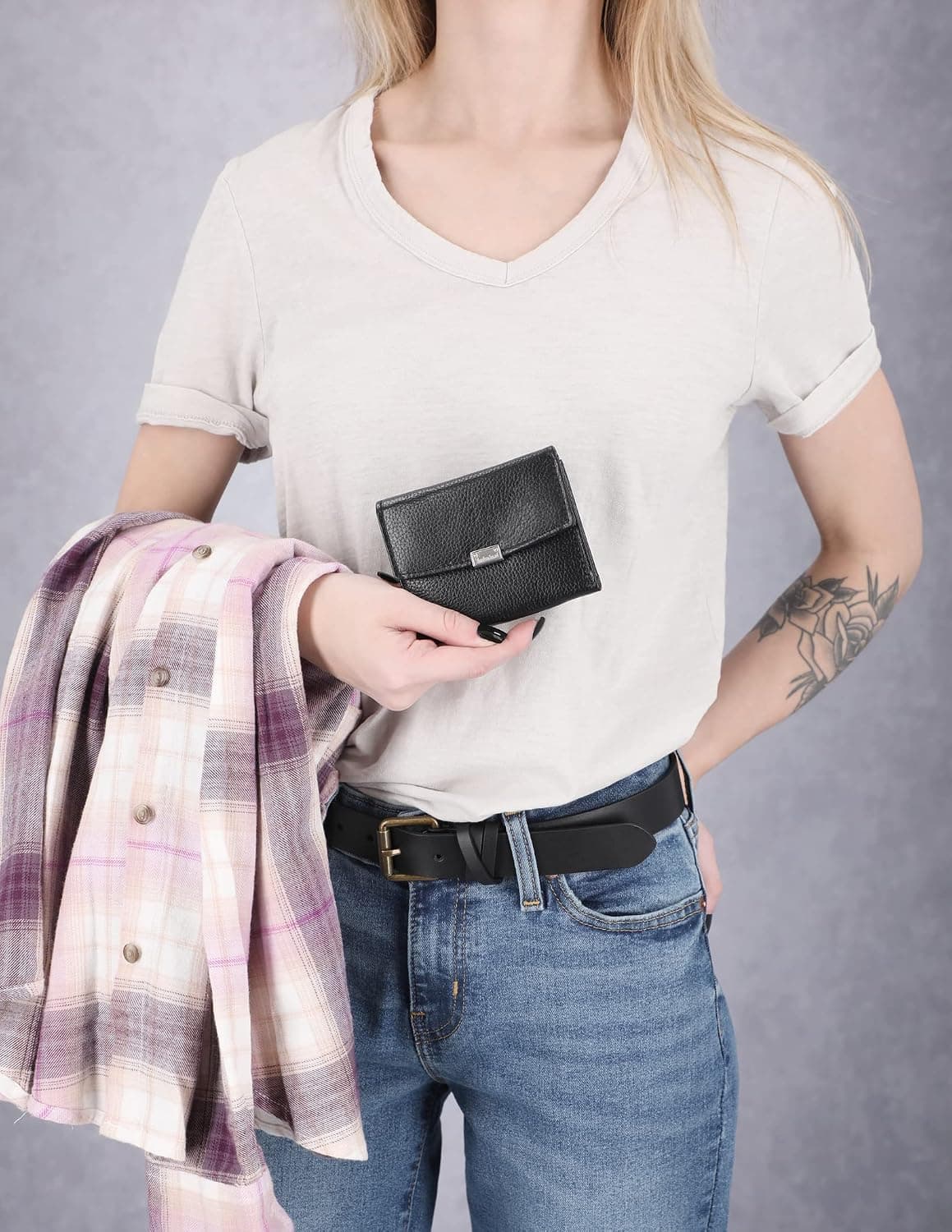 کیف پول زنانه Timberland چرمی RFID کوچک Indexer Snap کیف پول زنانه Timberland چرمی RFID کوچک Indexer Snap