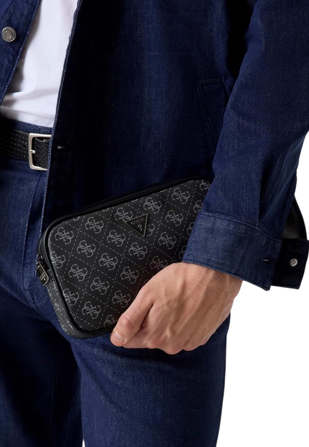 کوله پشتی مردانه GUESS مدل Milano Camera Bag سایز S کوله پشتی مردانه GUESS مدل Milano Camera Bag سایز S