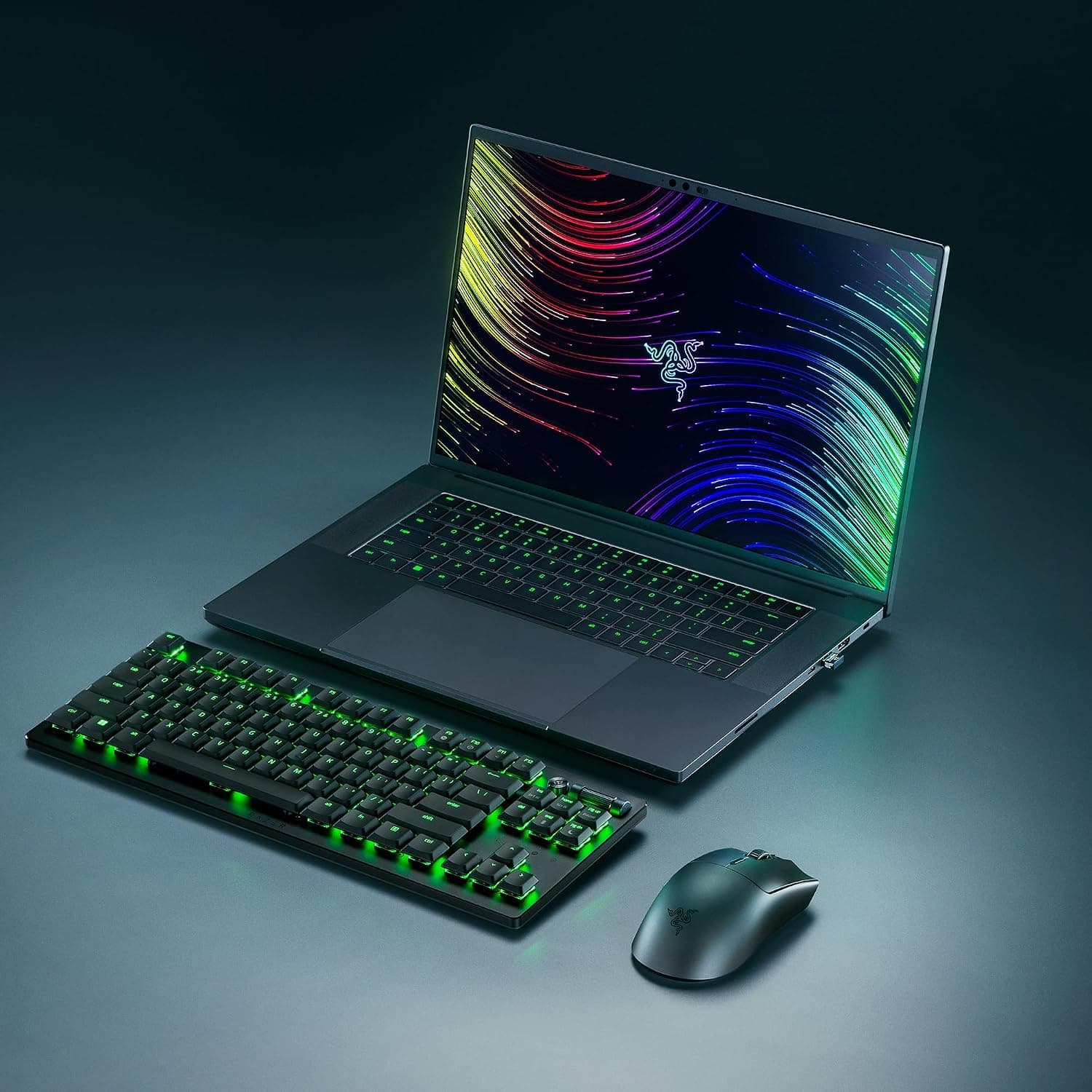 ماوس بیسیم گیمینگ Razer با حسگر نوری Focus Pro 30K مدل Viper V3 HyperSpeed مشکی ماوس بیسیم گیمینگ Razer با حسگر نوری Focus Pro 30K مدل Viper V3 HyperSpeed مشکی