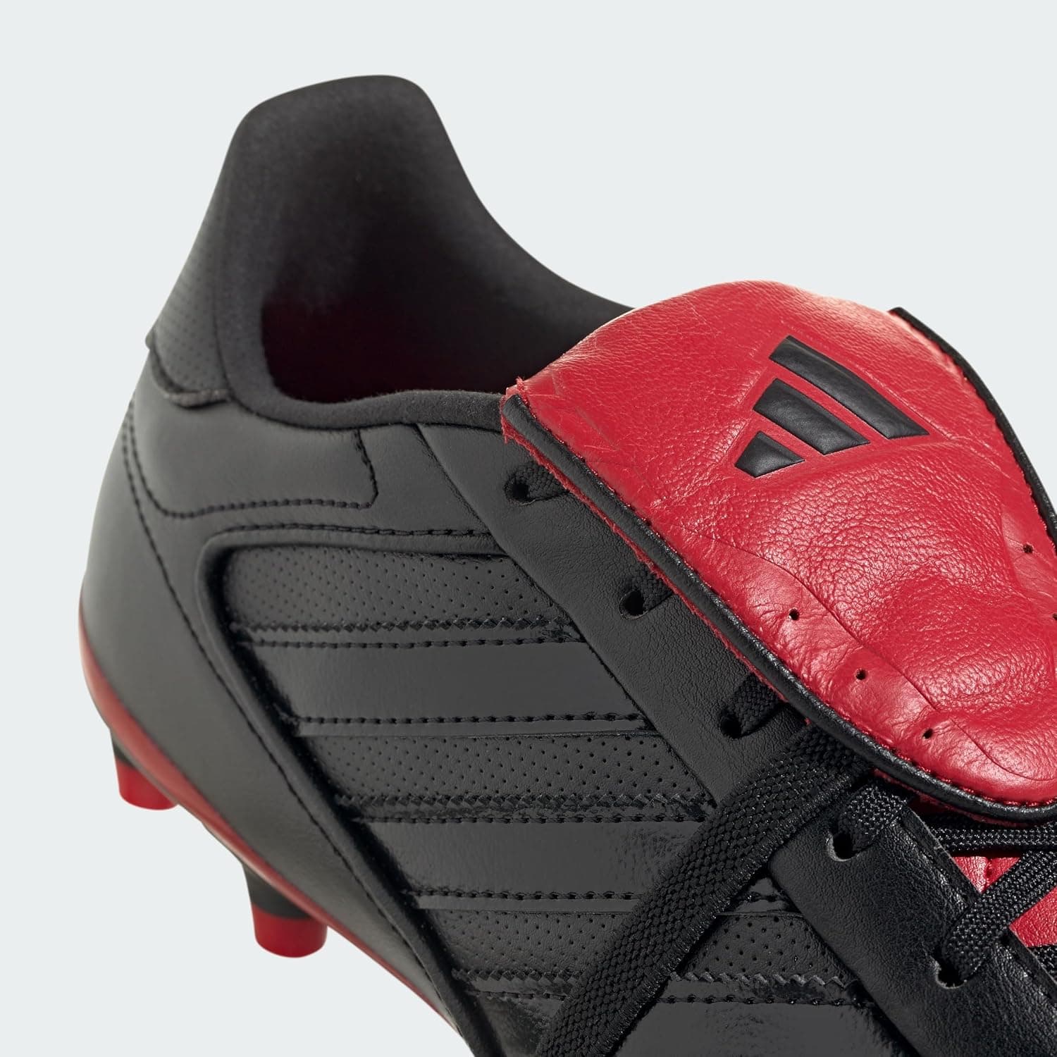 کفش فوتبال مردانه adidas Predator 24 Pro FG کفش فوتبال مردانه adidas Predator 24 Pro FG