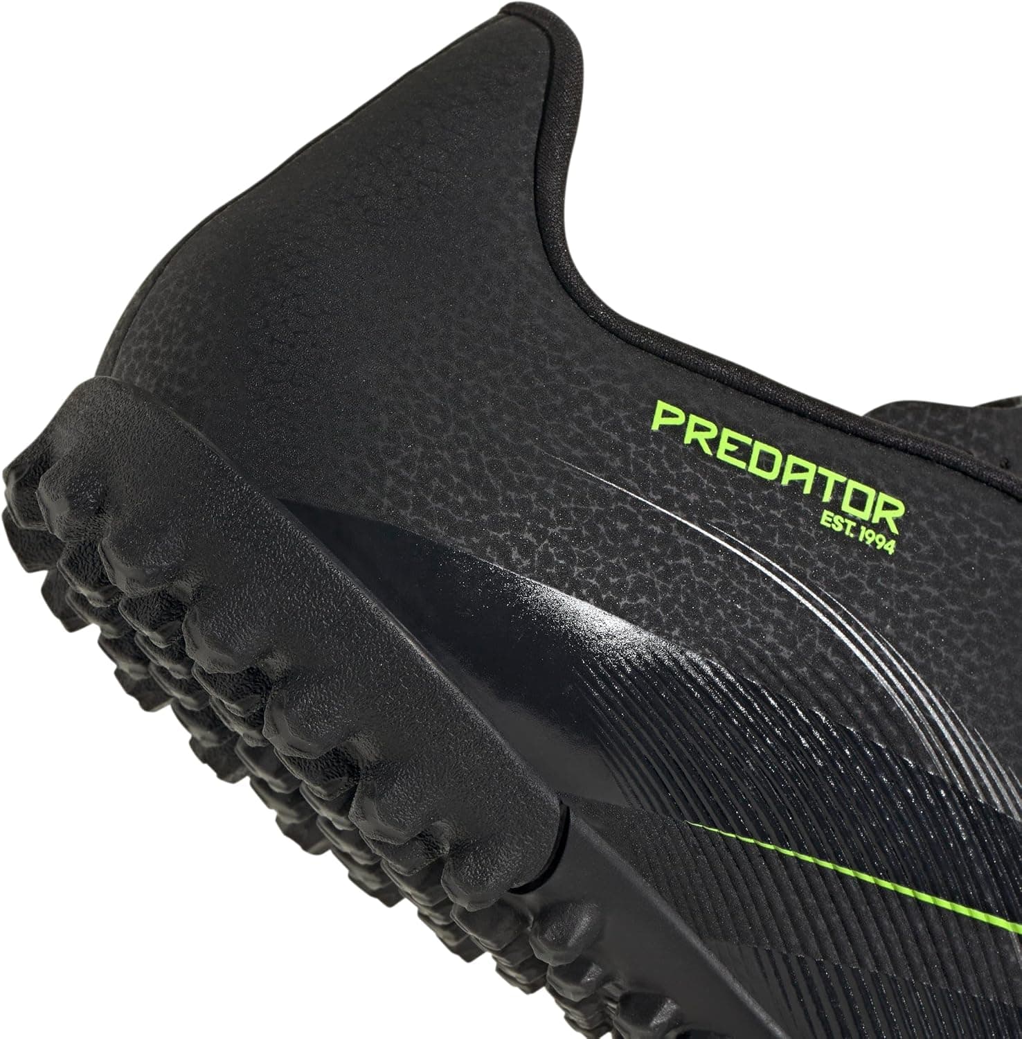 کفش یونیسکس بزرگسالان adidas مدل Predator Club Turf کفش یونیسکس بزرگسالان adidas مدل Predator Club Turf