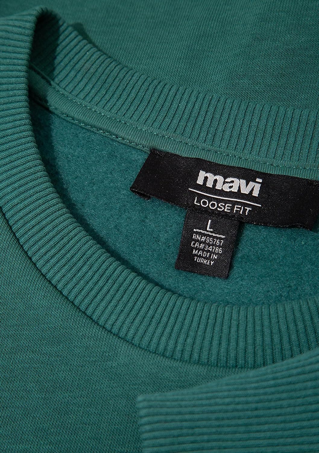 سوئیشرت مردانه Mavi Jeans با جزئیات قهوهای مدل 0S10586-88067 سوئیشرت مردانه Mavi Jeans با جزئیات قهوهای مدل 0S10586-88067