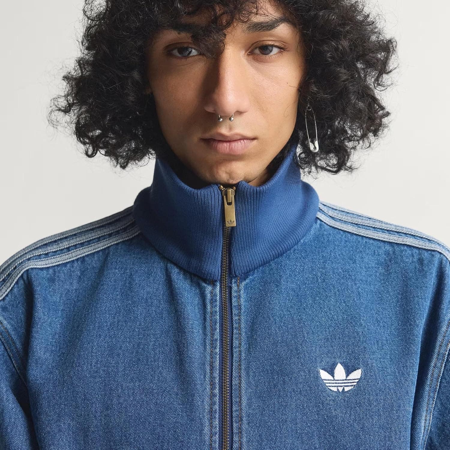 سویشرت مردانه adidas Adicolor دنیم Firebird سویشرت مردانه adidas Adicolor دنیم Firebird