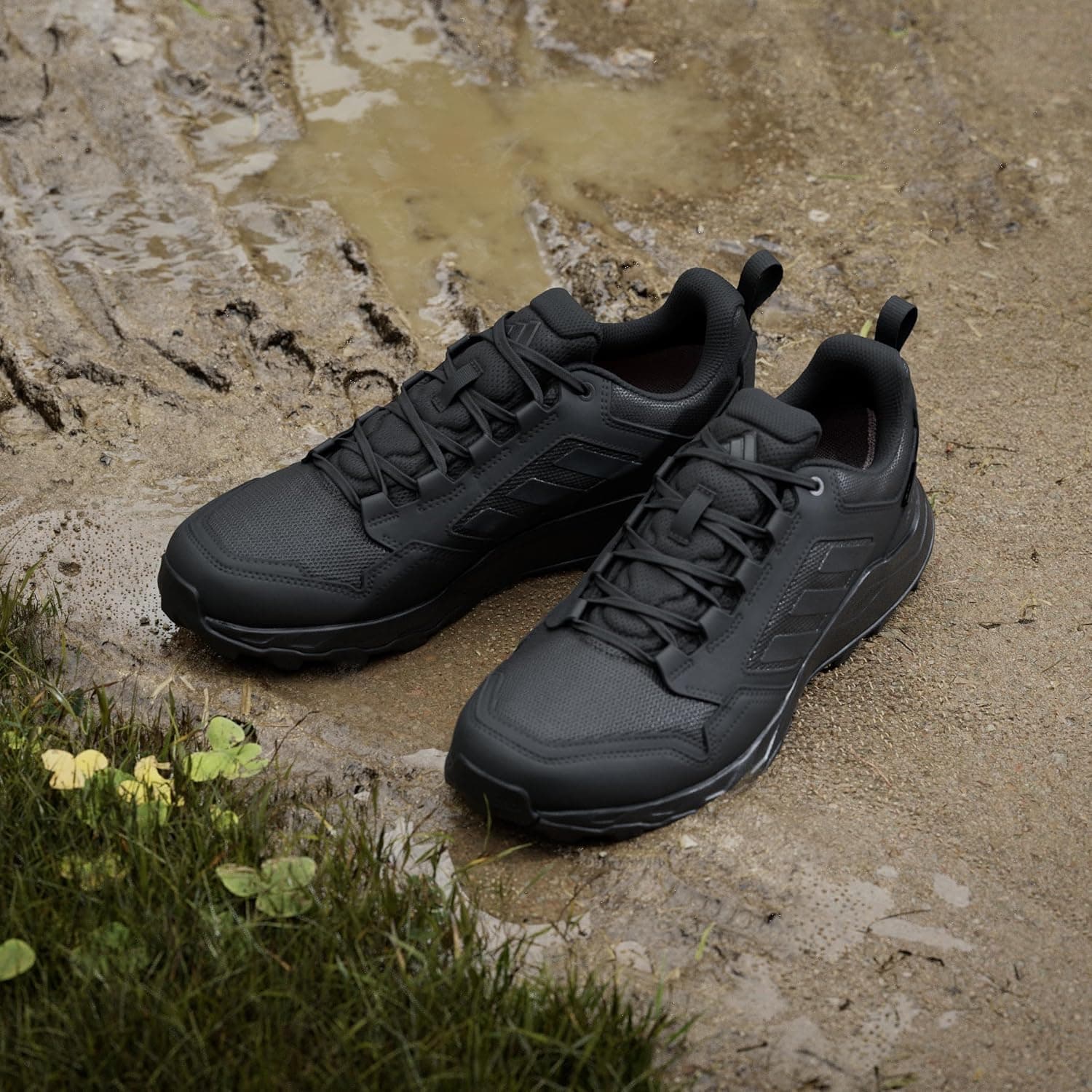 کفش کوهنوردی مردانه adidas TERREX TRACEROCKER 2 GTX کفش کوهنوردی مردانه adidas TERREX TRACEROCKER 2 GTX