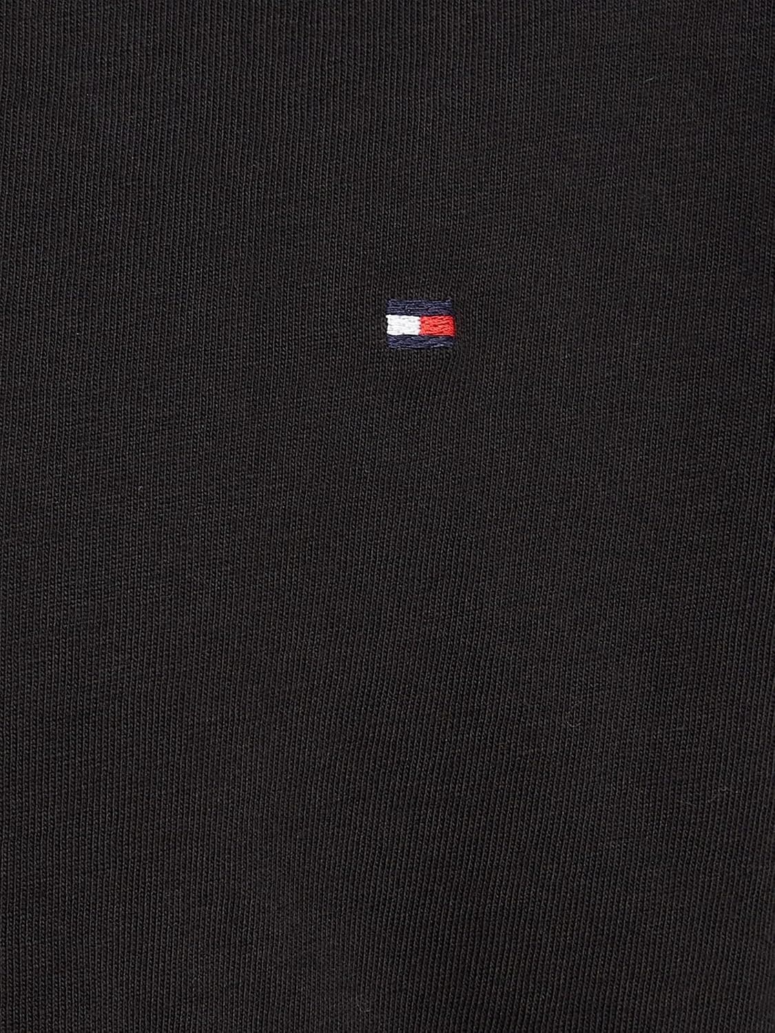تیشرت پسرانه آستینبلند یقهگرد Tommy Hilfiger تیشرت پسرانه آستینبلند یقهگرد Tommy Hilfiger