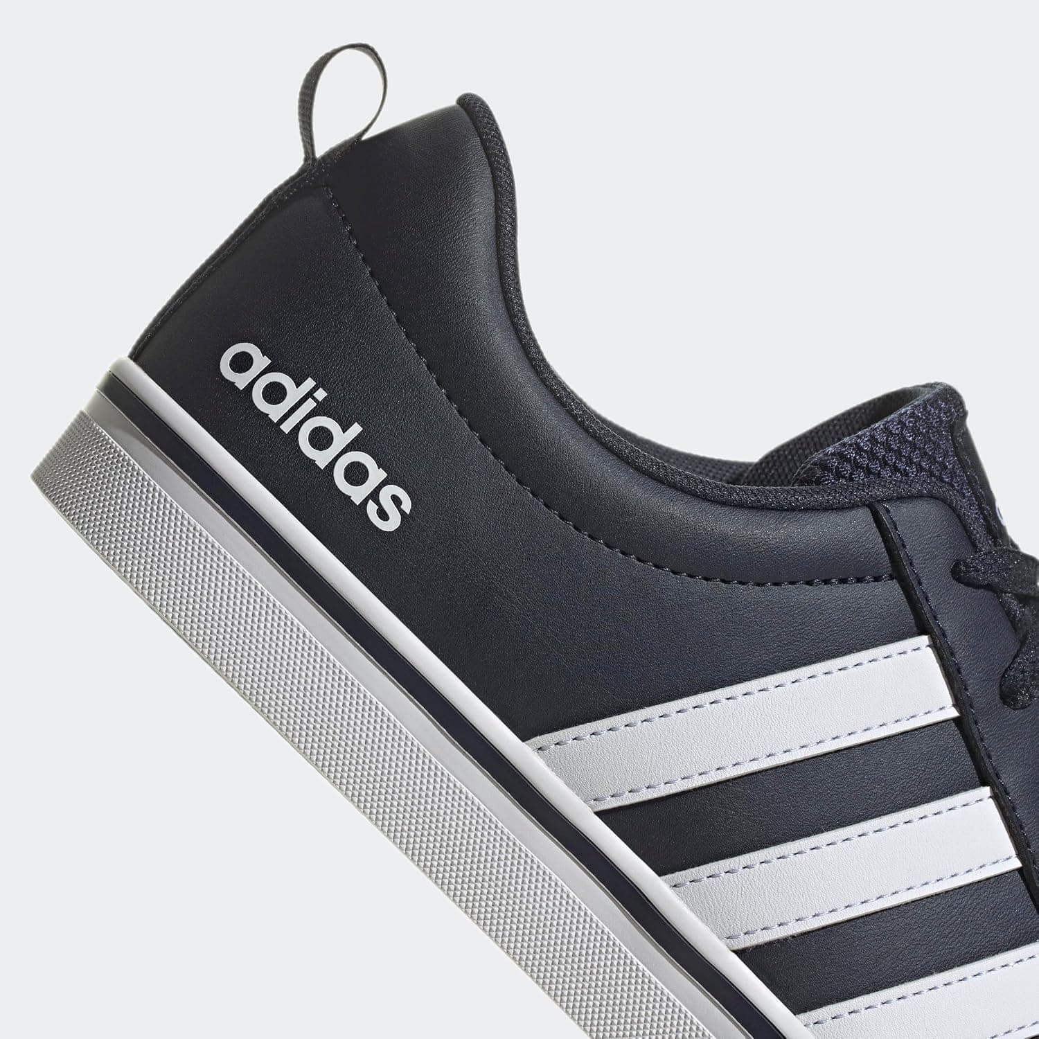 کفش ورزشی مردانه adidas مدل VS PACE 2.0 کفش ورزشی مردانه adidas مدل VS PACE 2.0