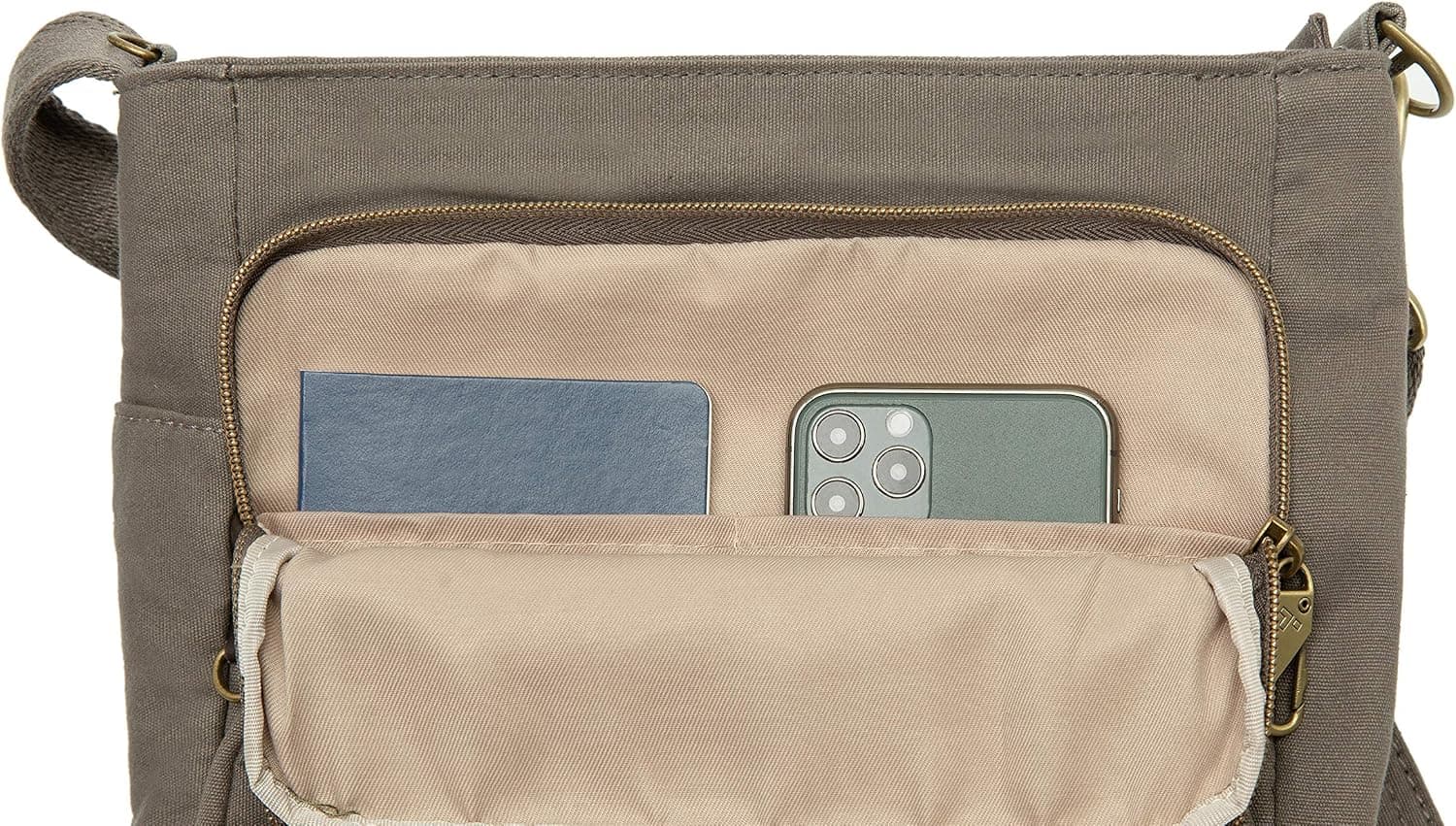 کیف پیک بزرگسال Travelon ضدسرقت مدل Courier Tour Bag کیف پیک بزرگسال Travelon ضدسرقت مدل Courier Tour Bag