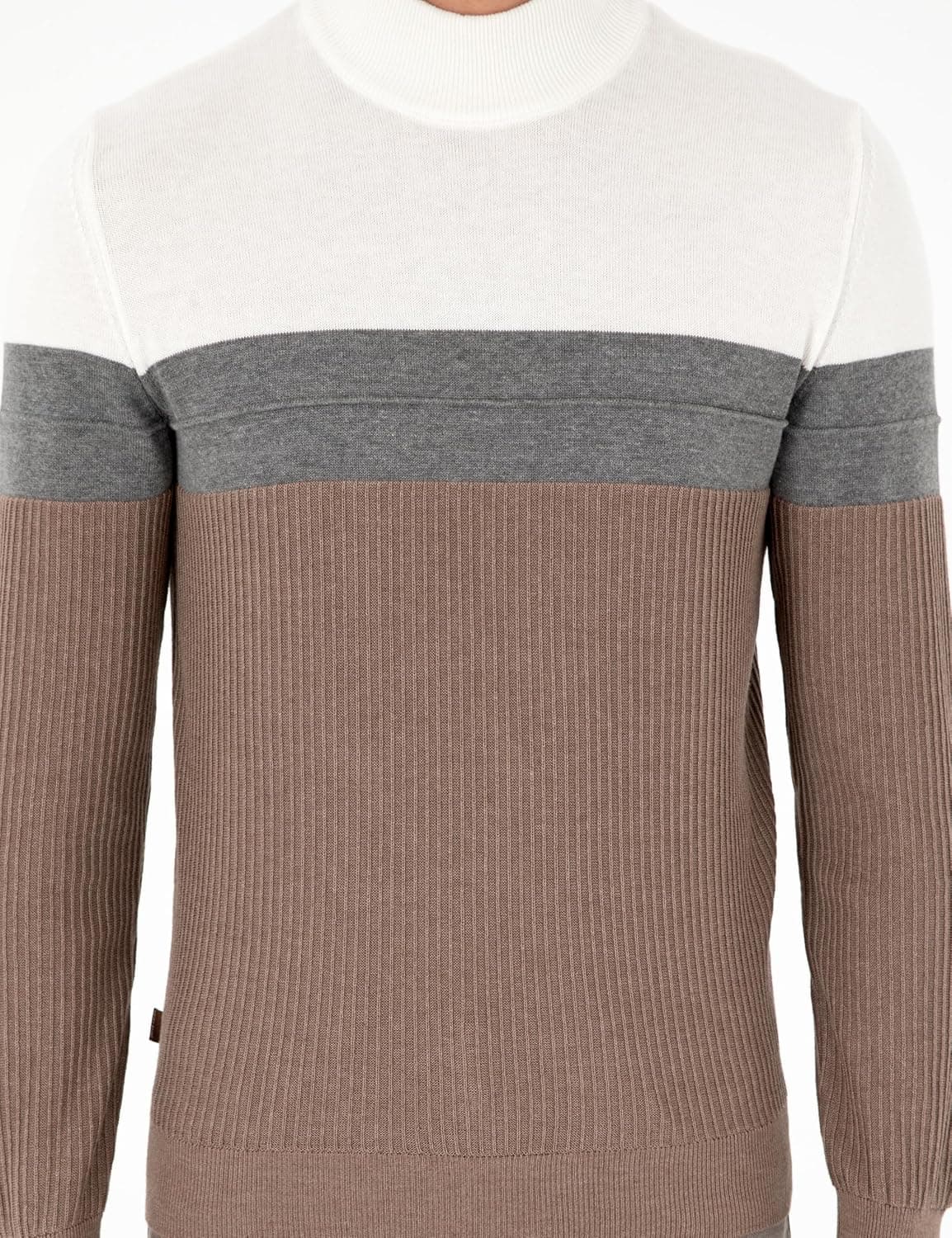 پلیور مردانه Pierre Cardin قاقمی ملانژ مدل 50300526-VR174 پلیور مردانه Pierre Cardin قاقمی ملانژ مدل 50300526-VR174