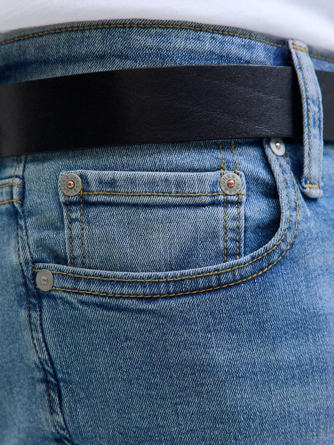 شلوار جین مردانه JACK & JONES مدل Jjiglenn Jjoriginal Na 030 Noos شلوار جین مردانه JACK & JONES مدل Jjiglenn Jjoriginal Na 030 Noos