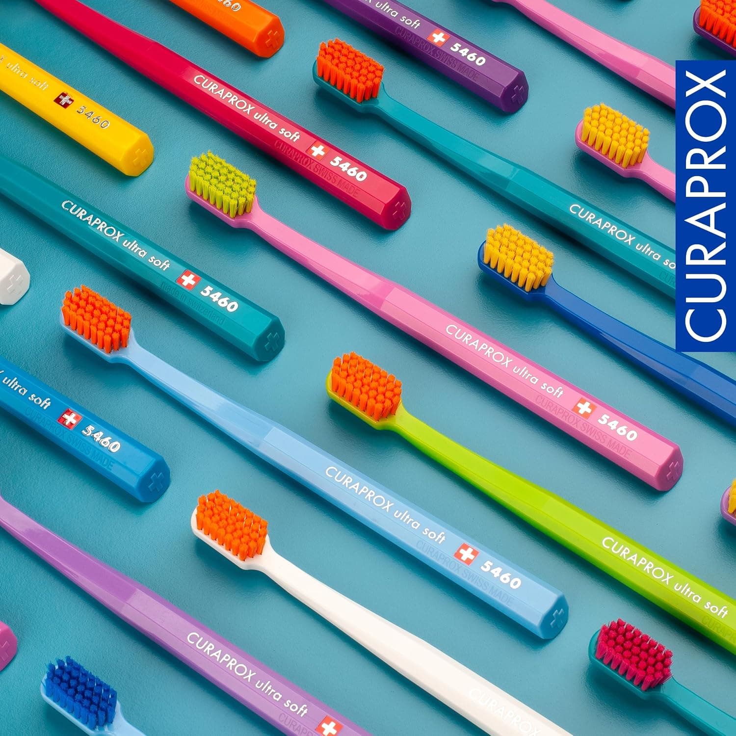 مسواک Curaprox سهتایی فوقالعاده نرم مدل CS 5460 مسواک Curaprox سهتایی فوقالعاده نرم مدل CS 5460