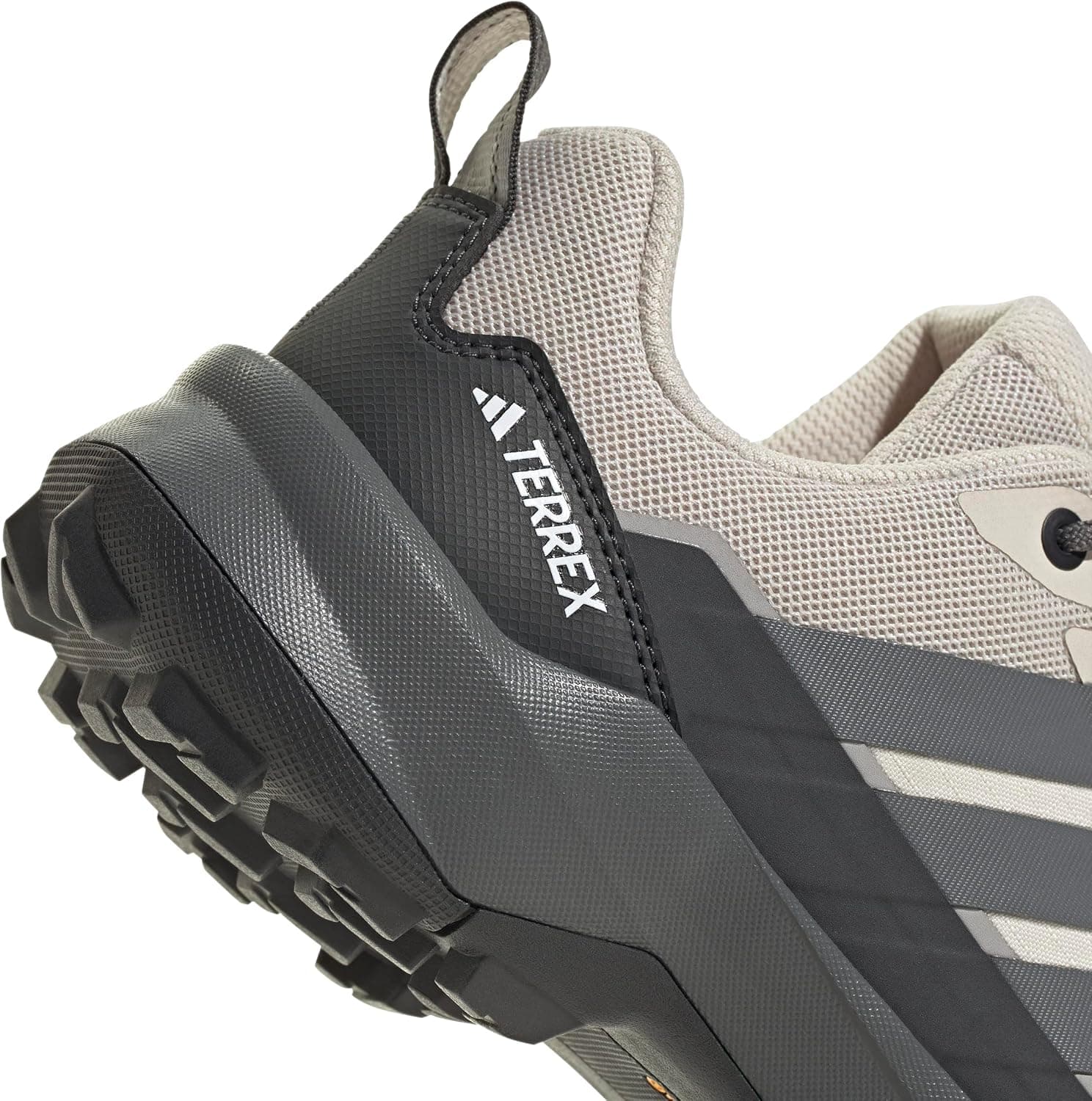 کفش پیادهروی زنانه adidas TERREX SKYCHASER AX5 GTX W کفش پیادهروی زنانه adidas TERREX SKYCHASER AX5 GTX W