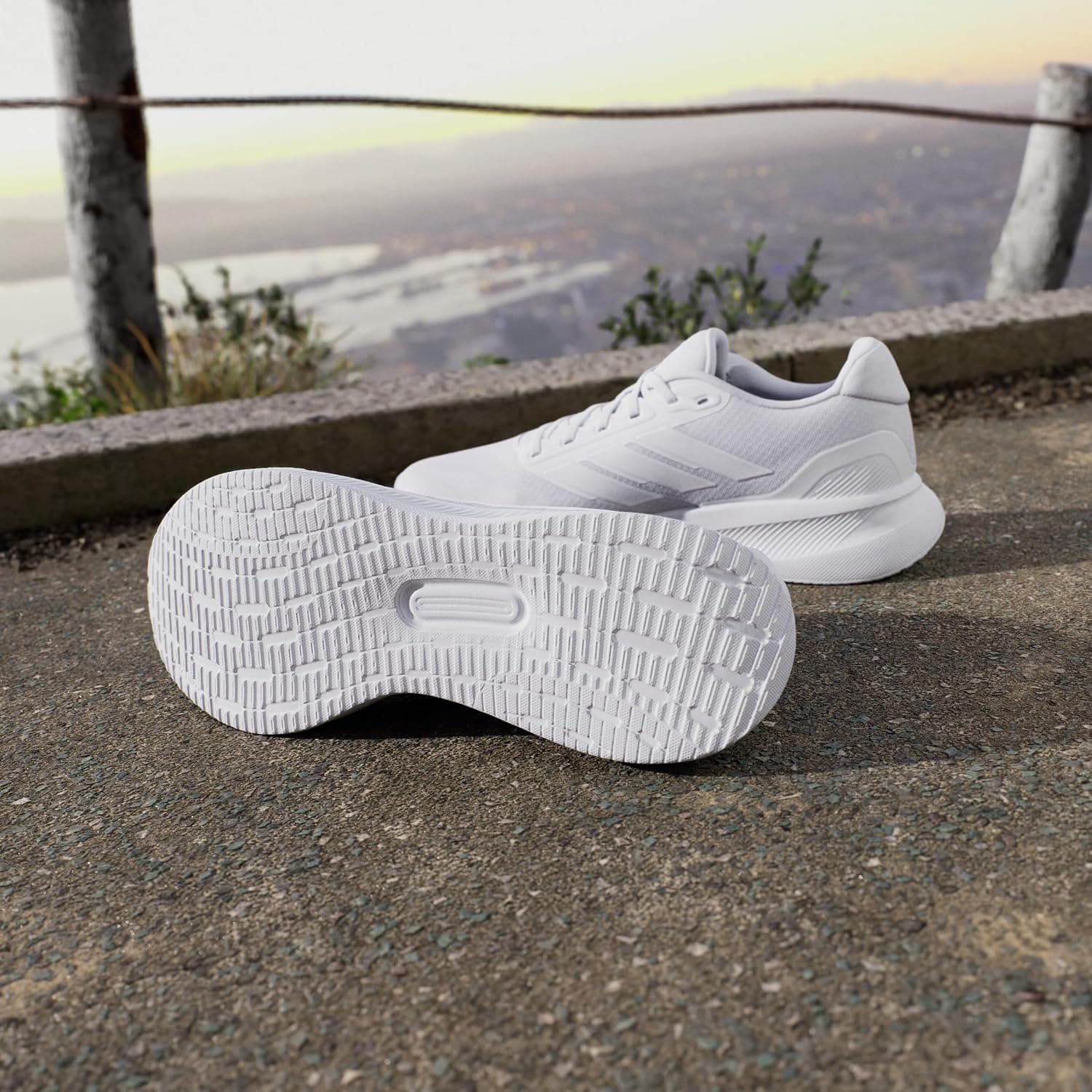 کفش ورزشی مردانه adidas مدل RUNFALCON 5 کفش ورزشی مردانه adidas مدل RUNFALCON 5