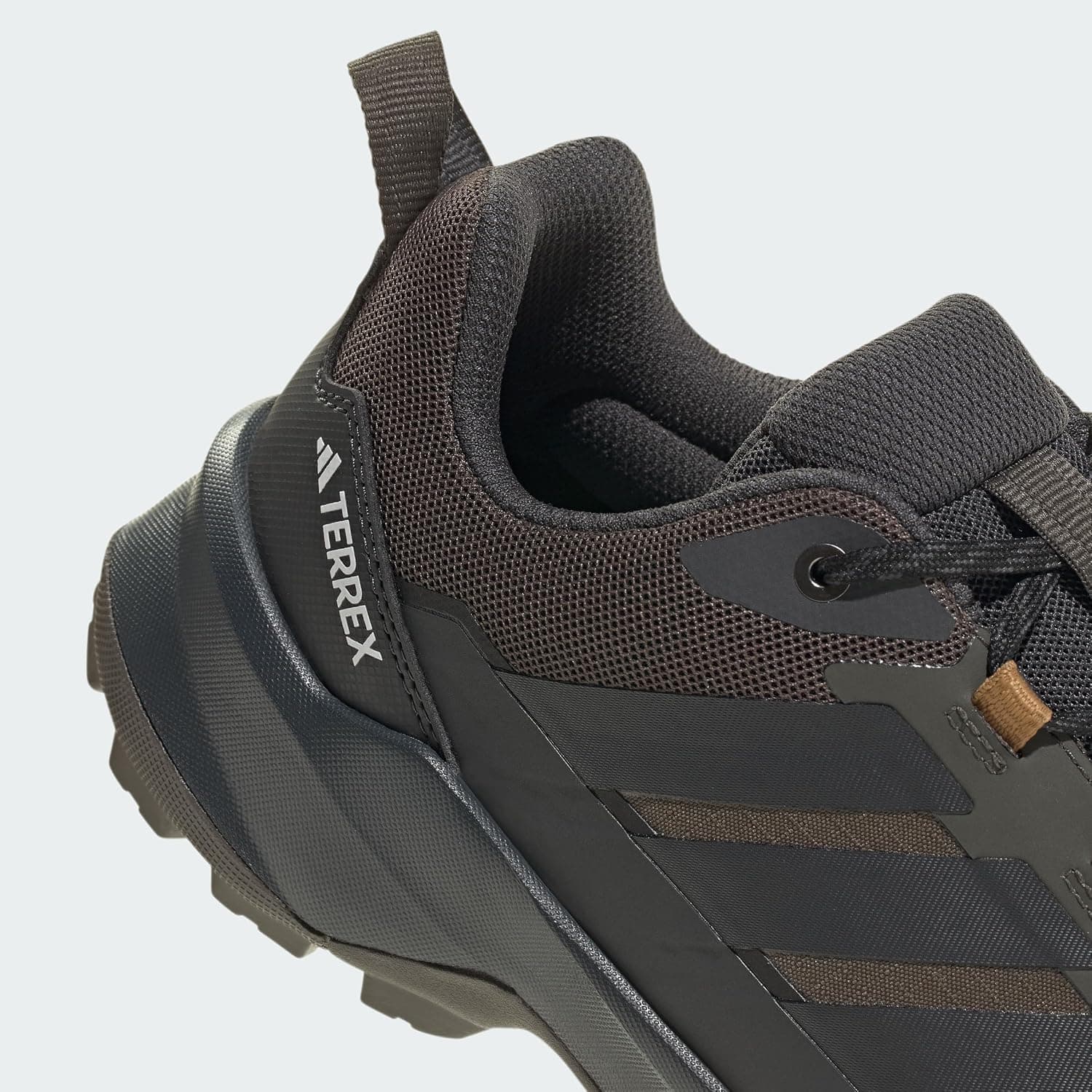 کفش پیادهروی مردانه adidas Gore-tex Terrex Skychaser Ax5 کفش پیادهروی مردانه adidas Gore-tex Terrex Skychaser Ax5