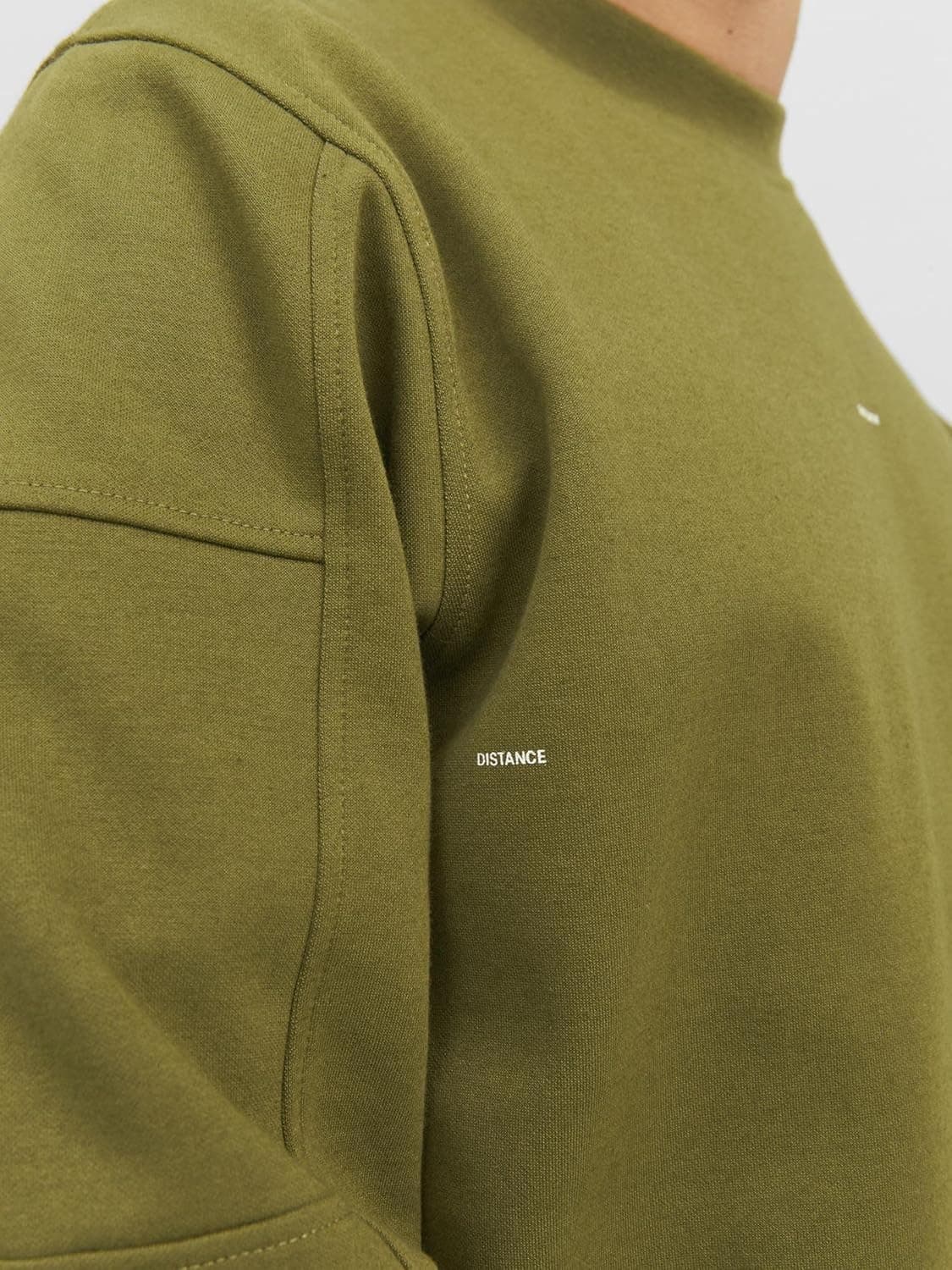 سوئیشرت مردانه JACK & JONES یقه گرد مدل 5003051968 سوئیشرت مردانه JACK & JONES یقه گرد مدل 5003051968