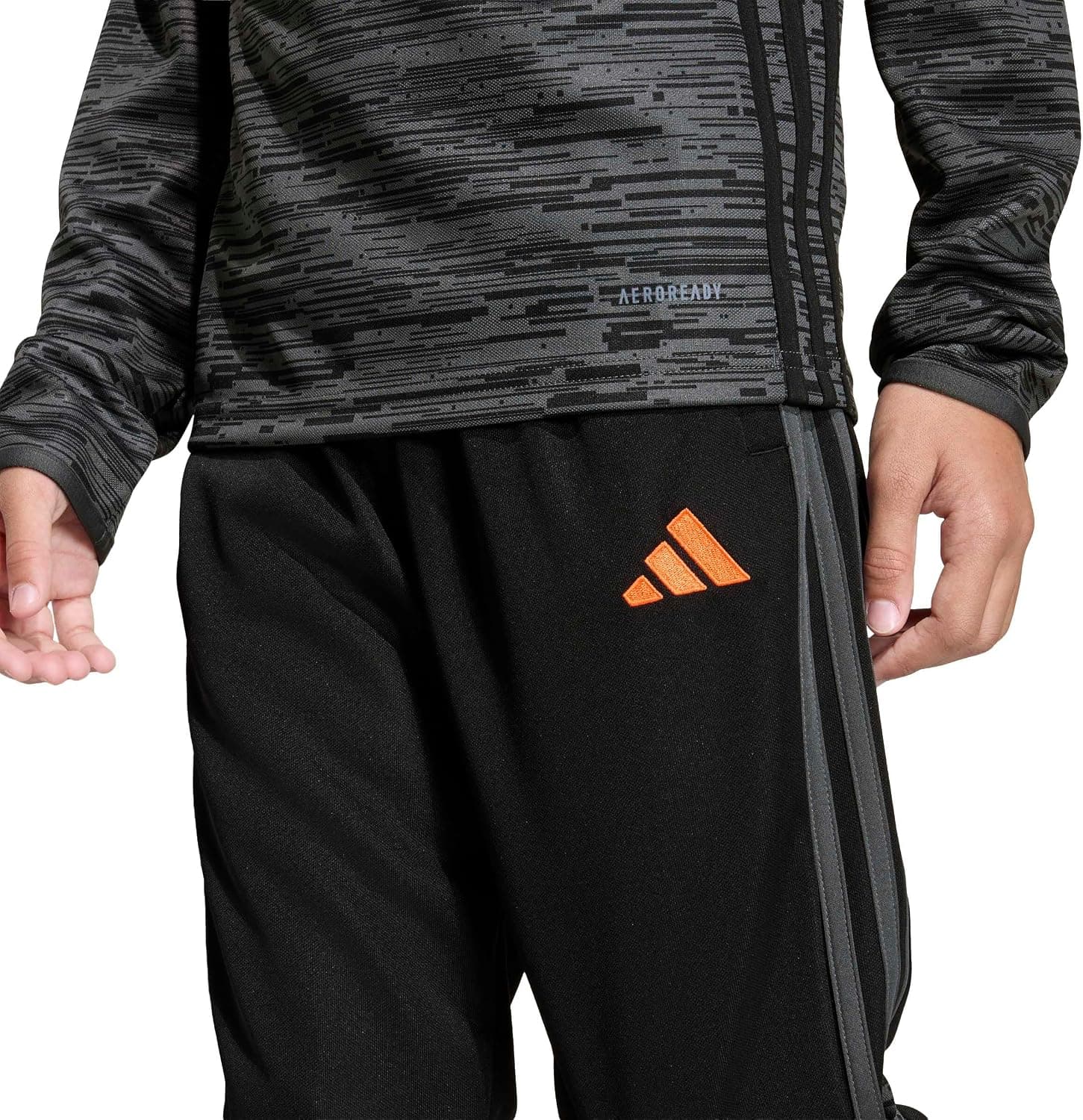 شلوار تمرینی بچگانه adidas مدل TIRO25 ESSENTIALS شلوار تمرینی بچگانه adidas مدل TIRO25 ESSENTIALS