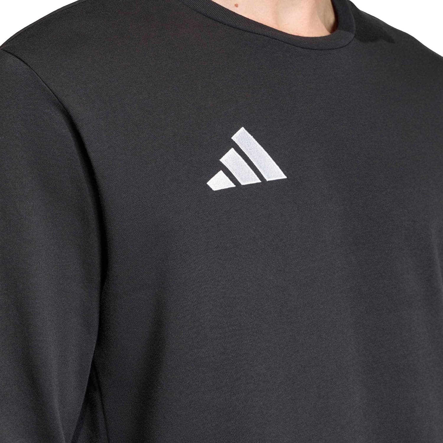 سوئیشرت مردانه adidas آستین بلند مدل ENT26 SW TOP سوئیشرت مردانه adidas آستین بلند مدل ENT26 SW TOP