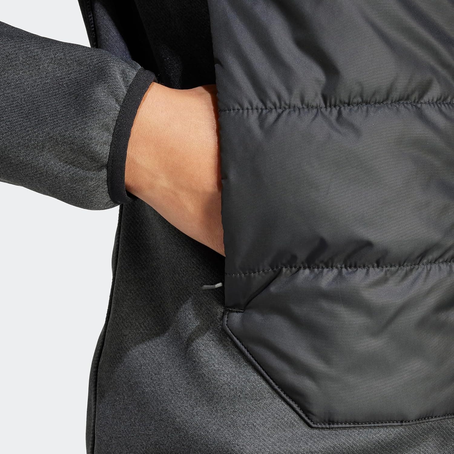 کاپشن زنانه فضای باز adidas مدل Multi Hyb Jkt IR7882 طوسی کاپشن زنانه فضای باز adidas مدل Multi Hyb Jkt IR7882 طوسی