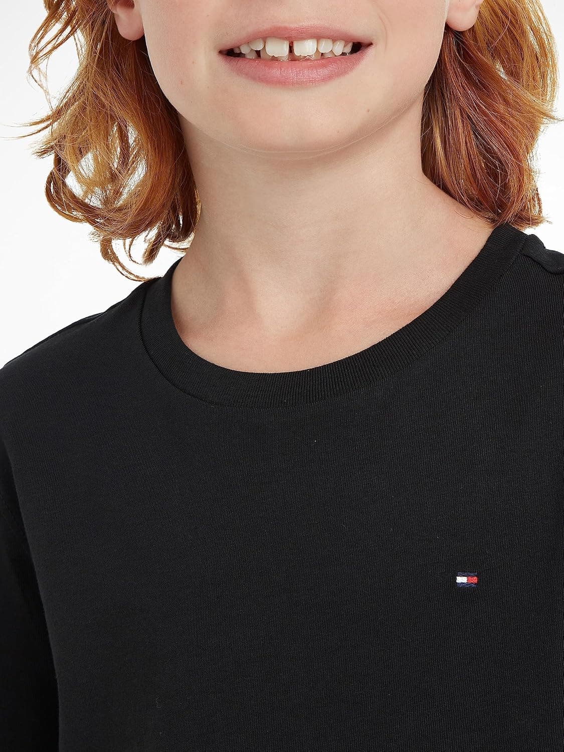 تیشرت پسرانه آستینبلند یقهگرد Tommy Hilfiger تیشرت پسرانه آستینبلند یقهگرد Tommy Hilfiger