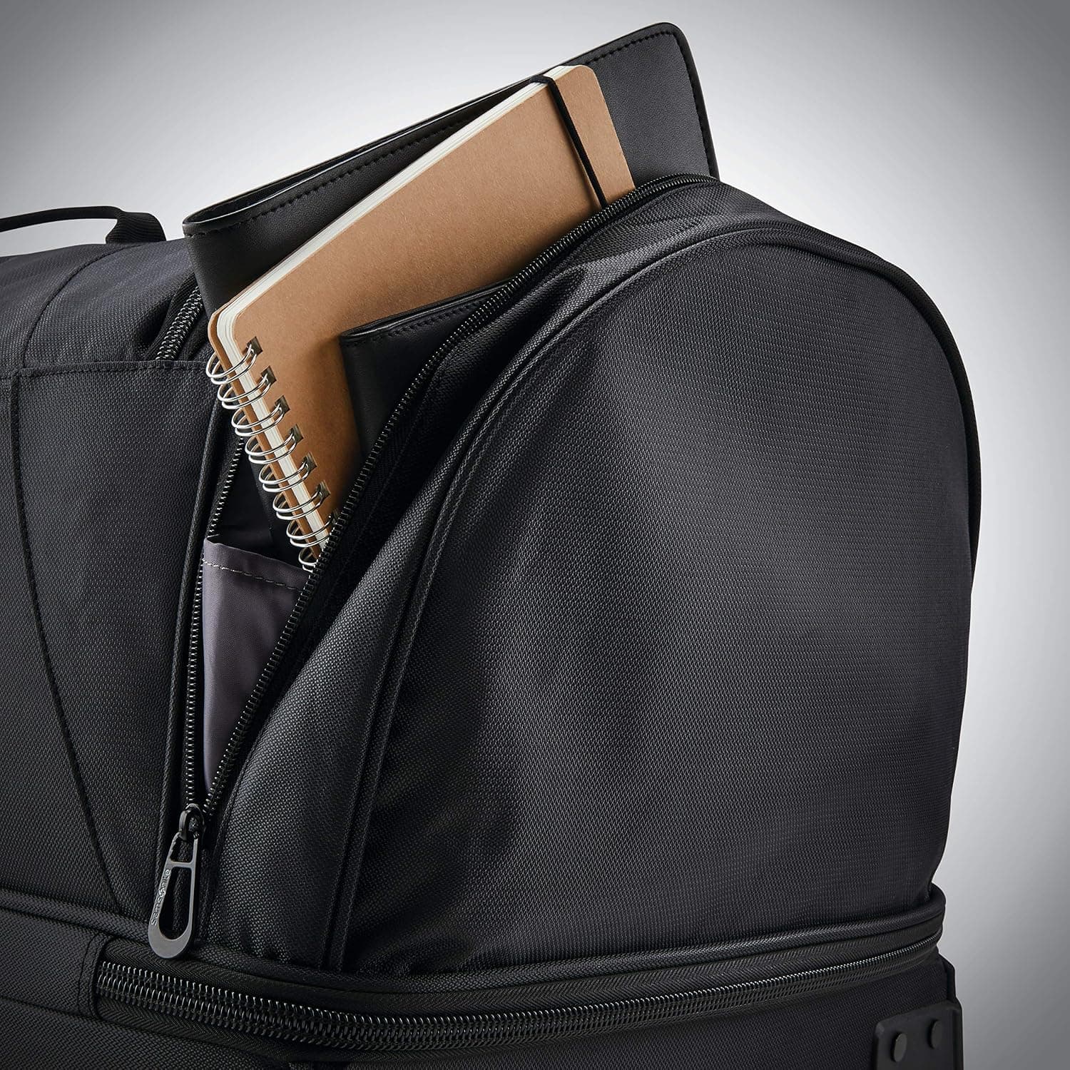 ساک دافل چرخدار Samsonite با کف Drop Bottom مدل Andante 2 ساک دافل چرخدار Samsonite با کف Drop Bottom مدل Andante 2