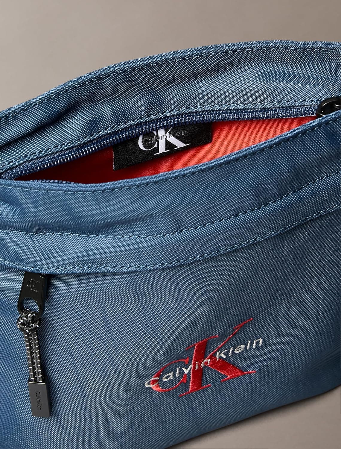 کیف مردانه Calvin Klein BOLD FLATPACK کیف مردانه Calvin Klein BOLD FLATPACK